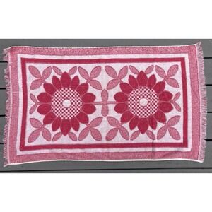 Vintage cotton bath towel St. Mary's pink & white floral daisy sunflower 1970's